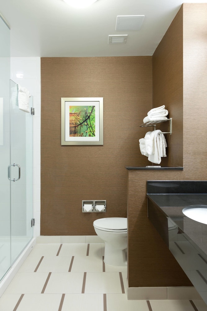 Fairfield Inn & Suites Ithaca 42/43