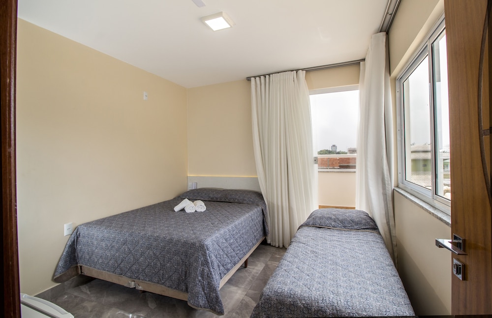 STANDARD, TRIPLE, MULTIPLE BEDS