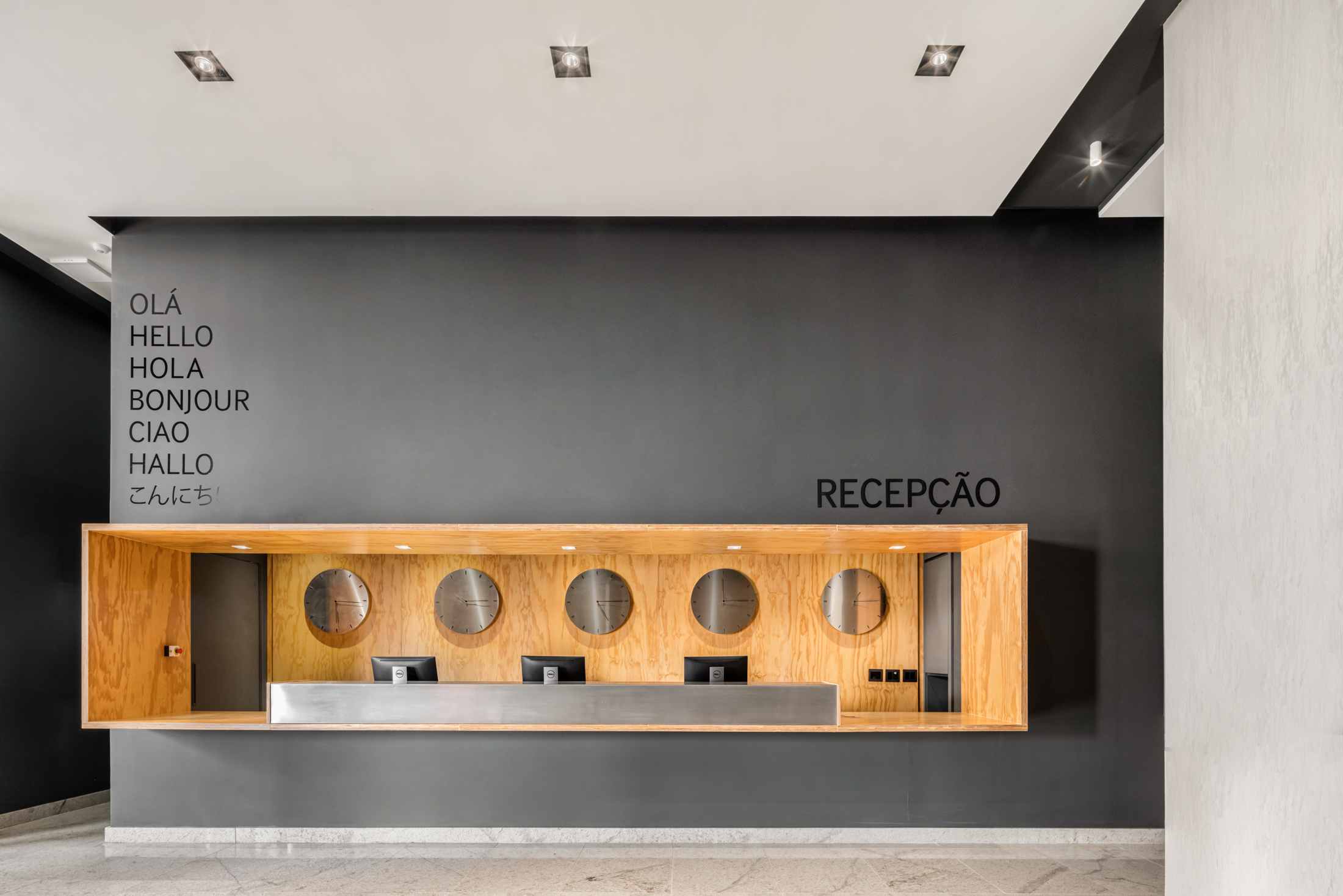 Lobby at Intercity Canoas, CANOAS