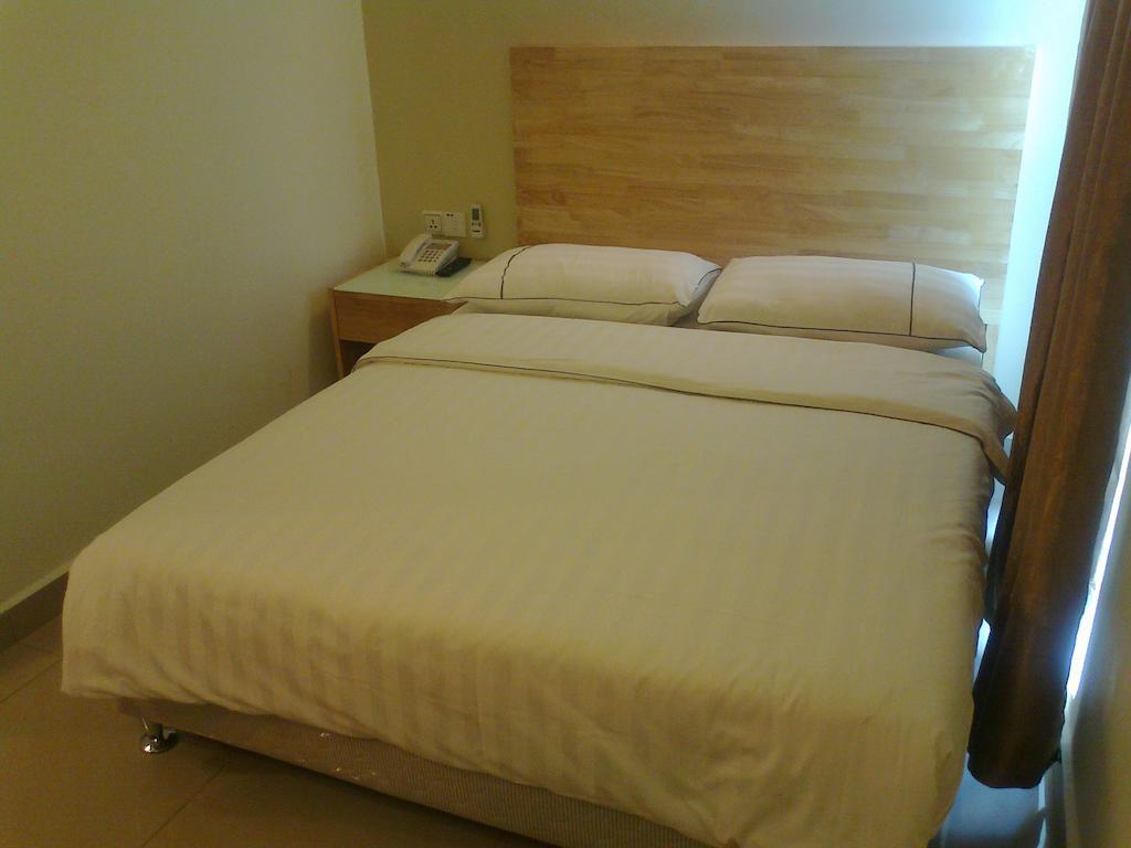 Hotel Desaria 23/32