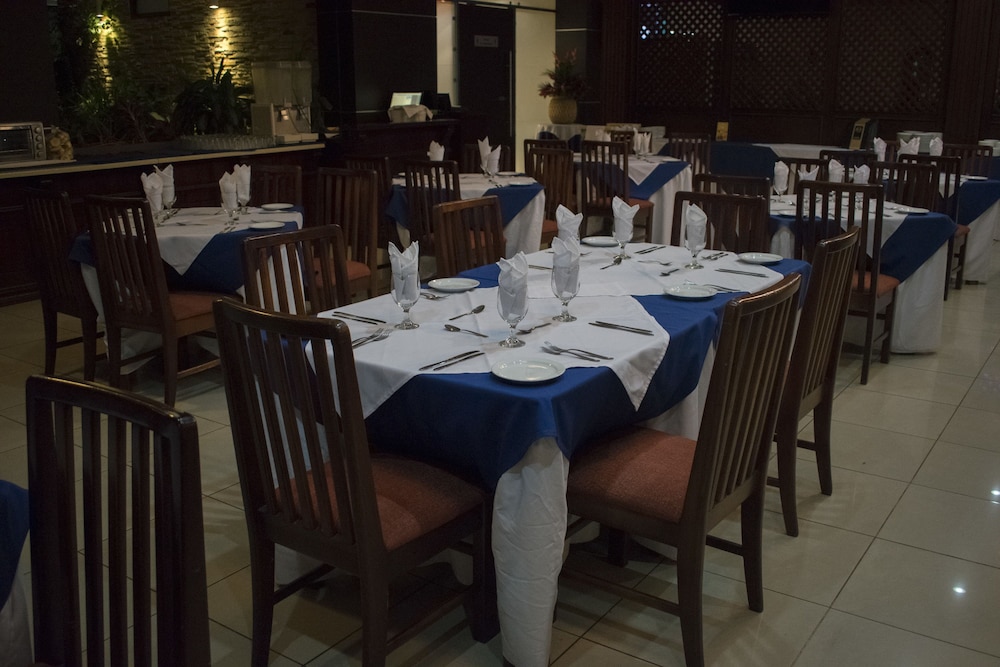 Hotel Suerre 22/40