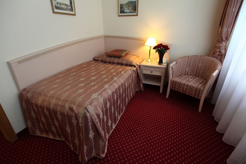 Interhotel Central 27/50