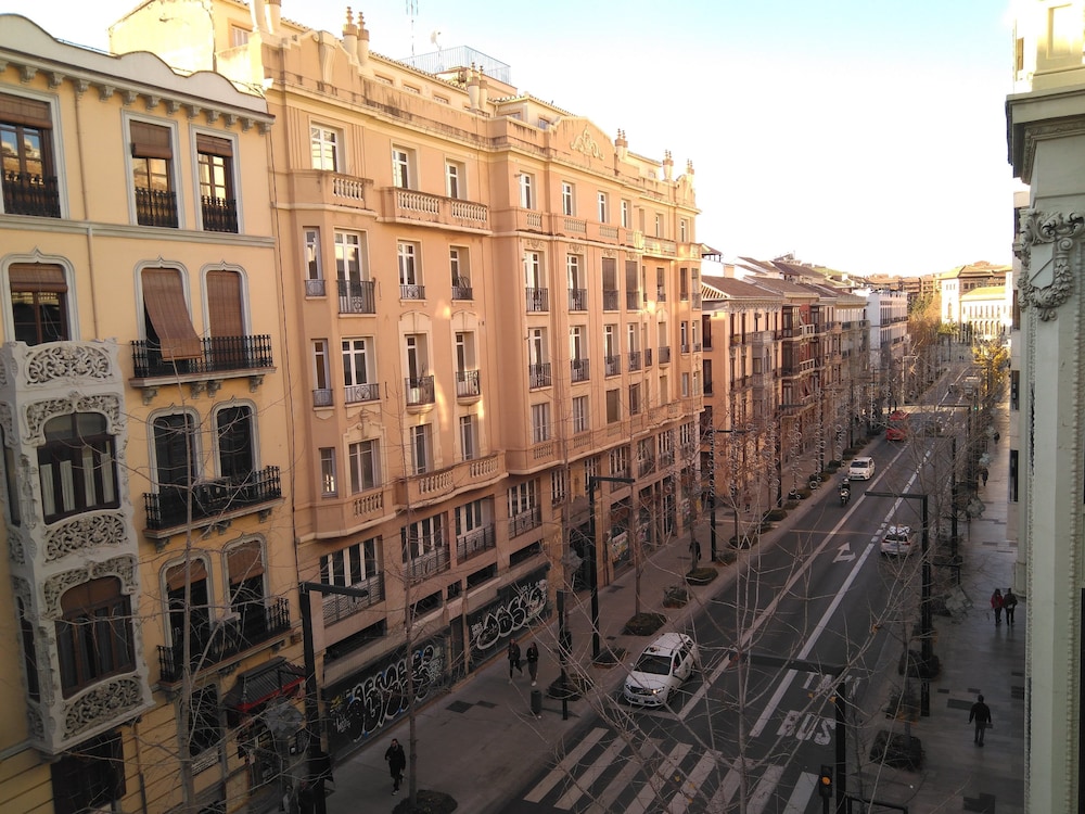 Suites Gran Via 44 Hotel 2/51