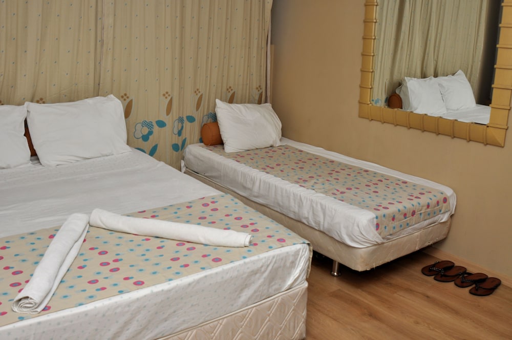 Gvar Apart Otel 17/35