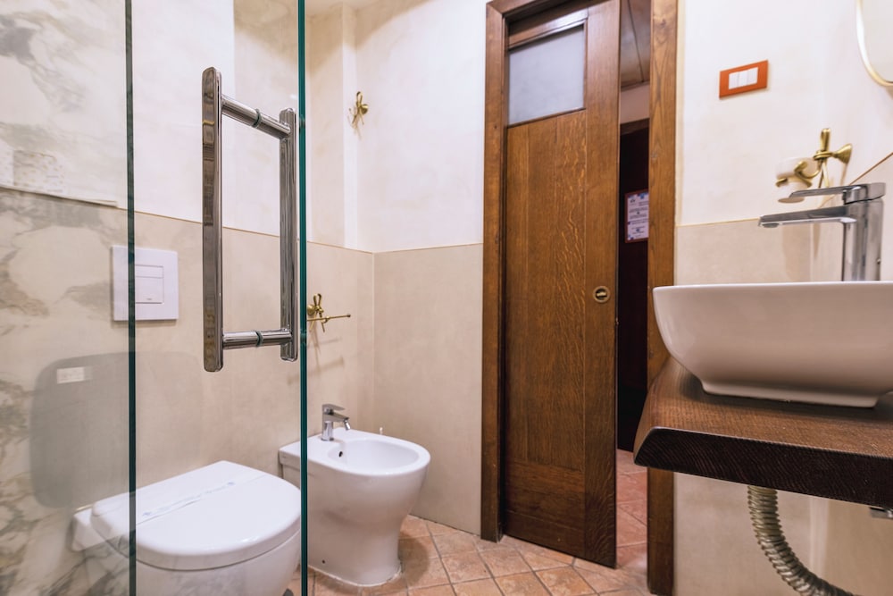 Hotel il Convento 77/81