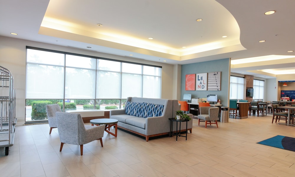 Holiday Inn Express Leland - Wilmington Area 52/71