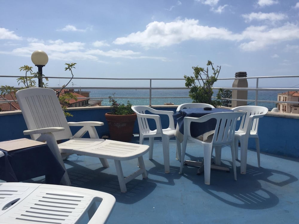 Belvedere Sanremo 44/48
