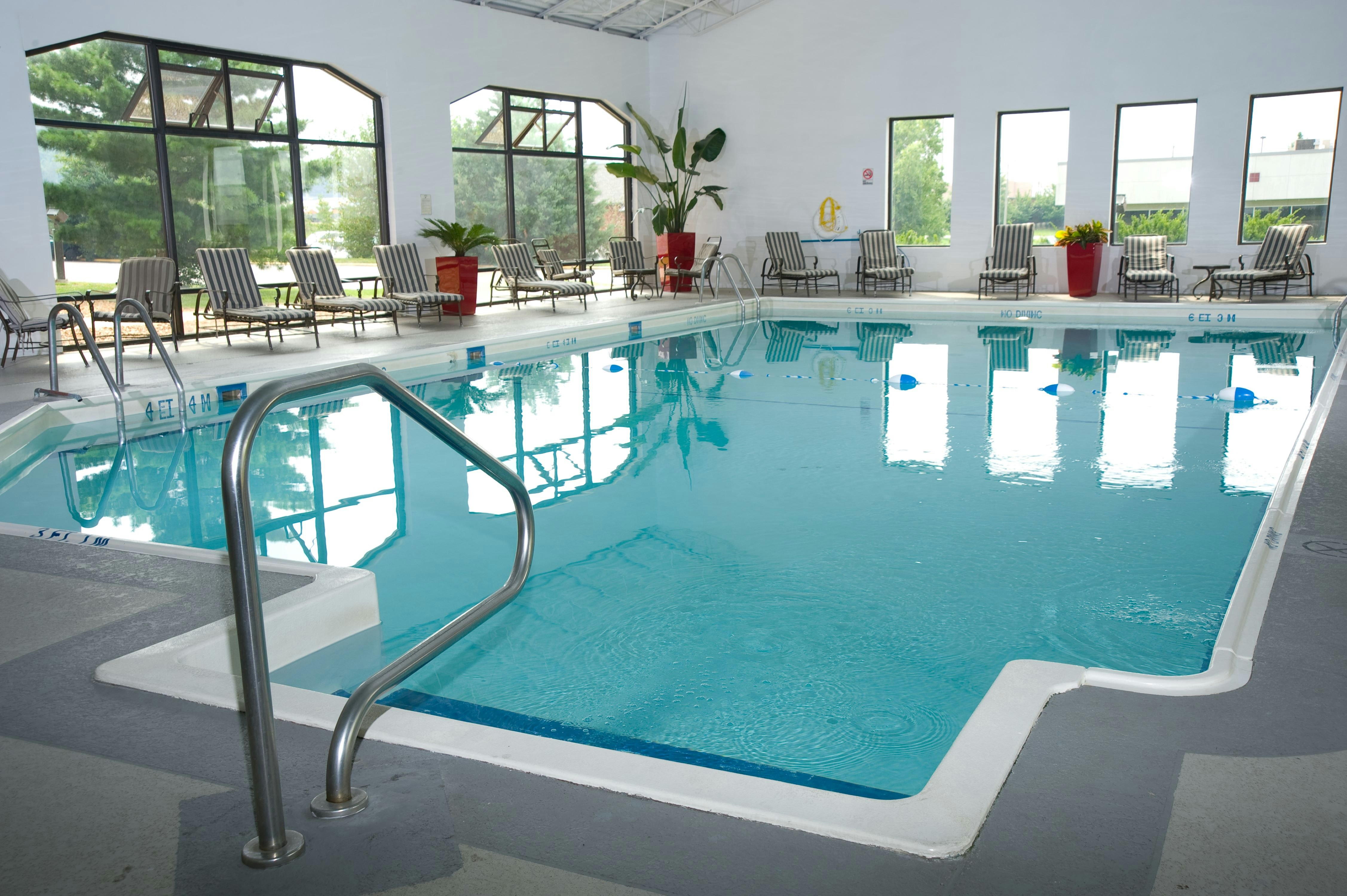 DoubleTree by Hilton Hotel Collinsville - St. Louis 9/22