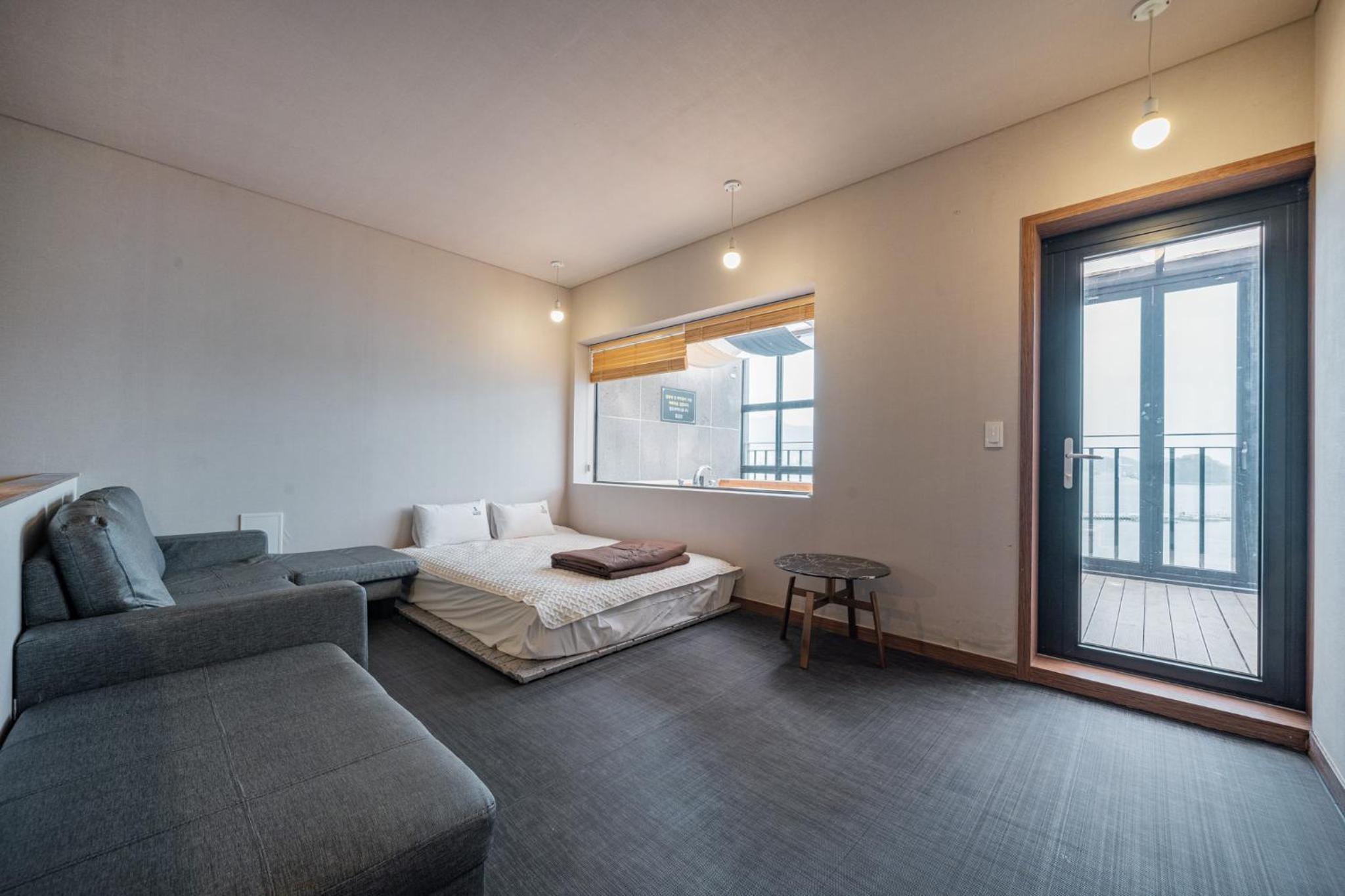 جناح دوبلكس، Louis Boutique Hotel 5/8