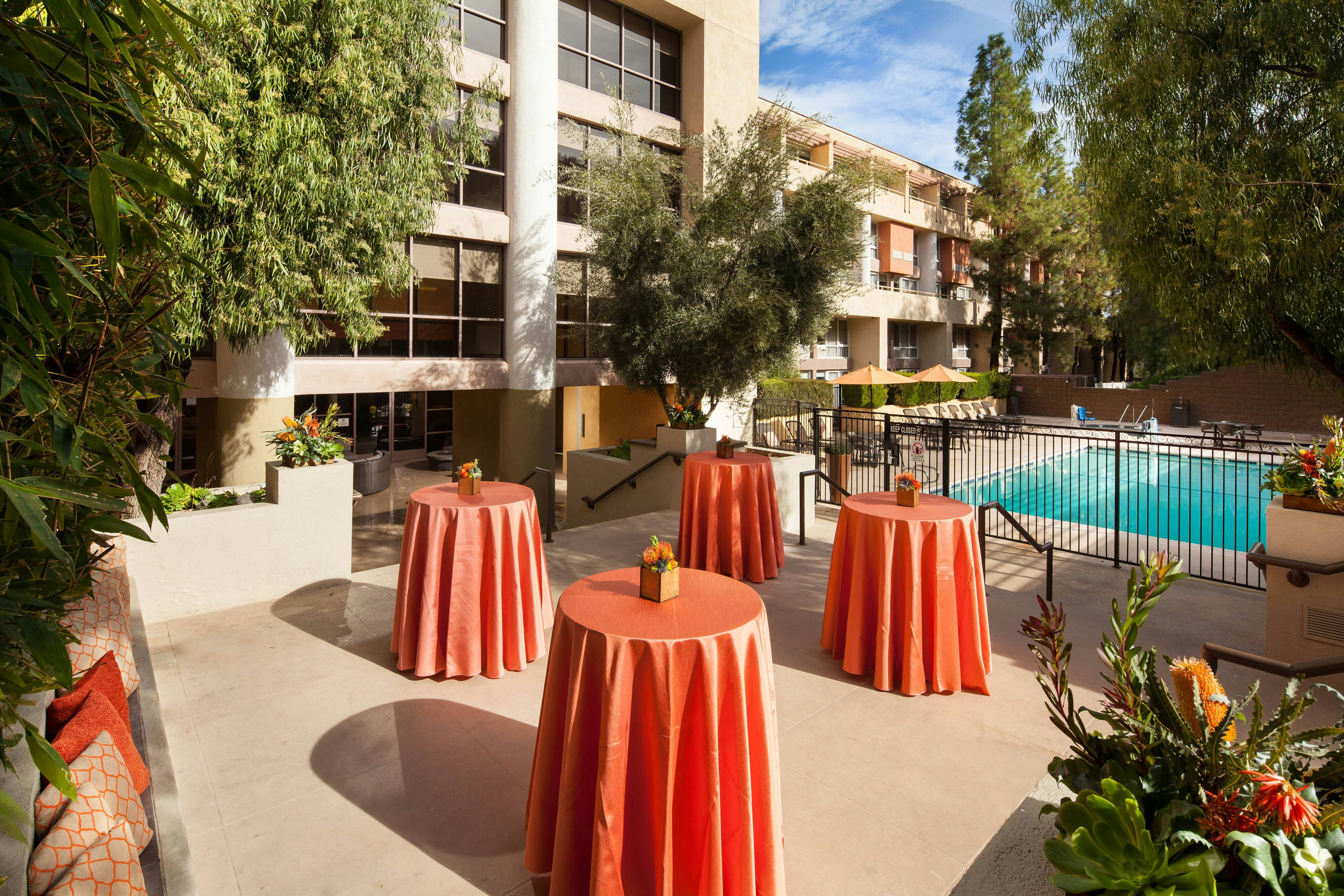 Sheraton Agoura Hills Hotel 10/18