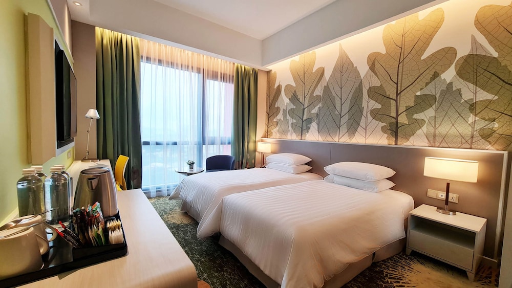 Sunway Velocity Hotel 30/65