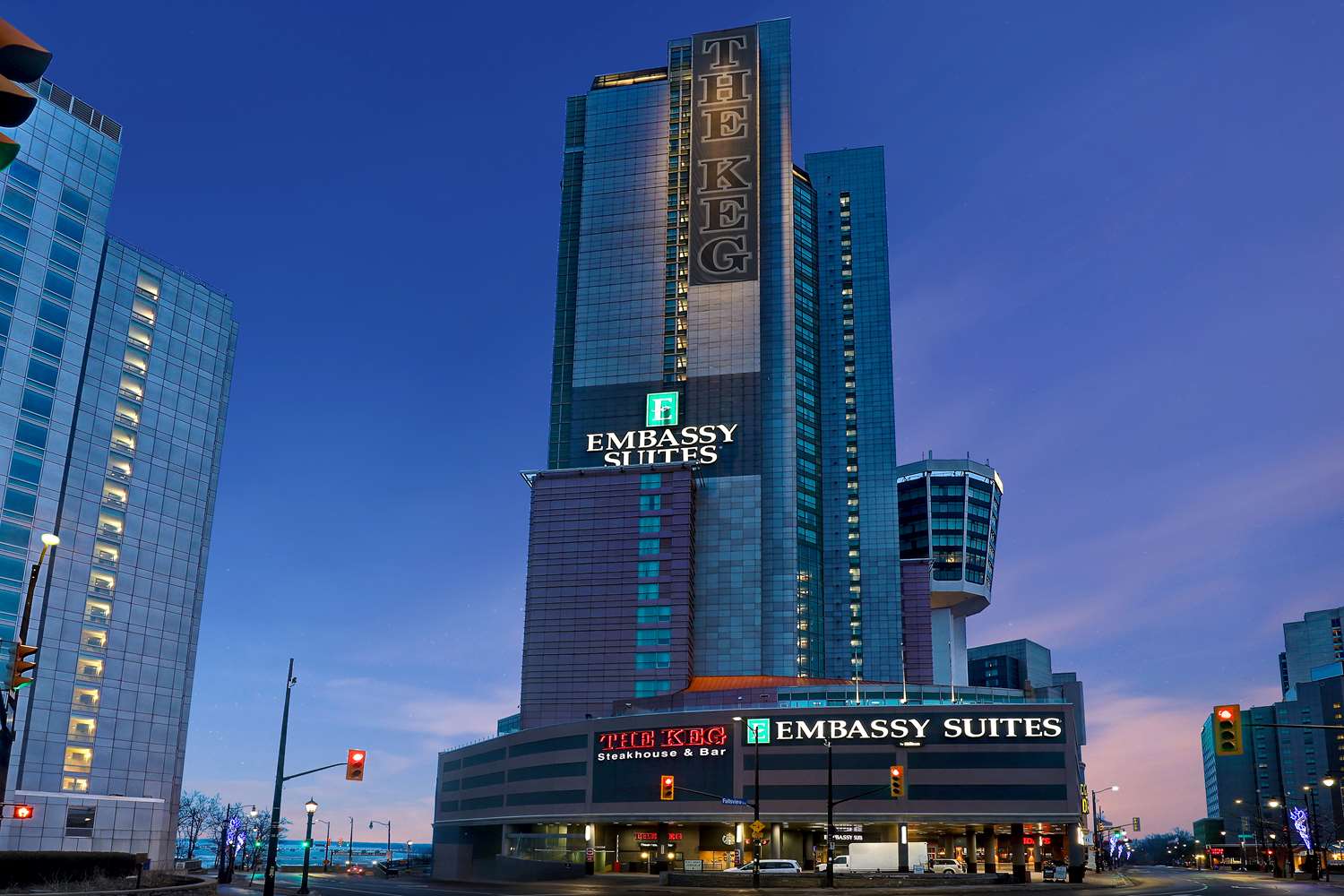 Embassy Suites By Hilton Niagara Falls Fallsview 6/52