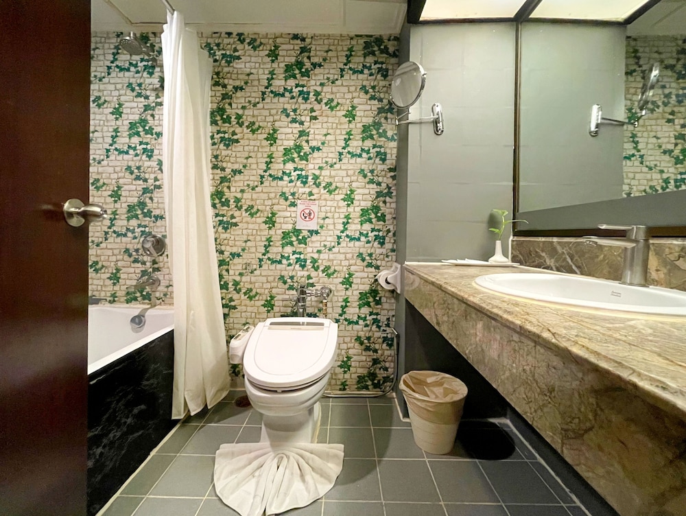 Arawana Regency Park Sukhumvit Ex Aspira Grand Regency Sukhumvit 72/73