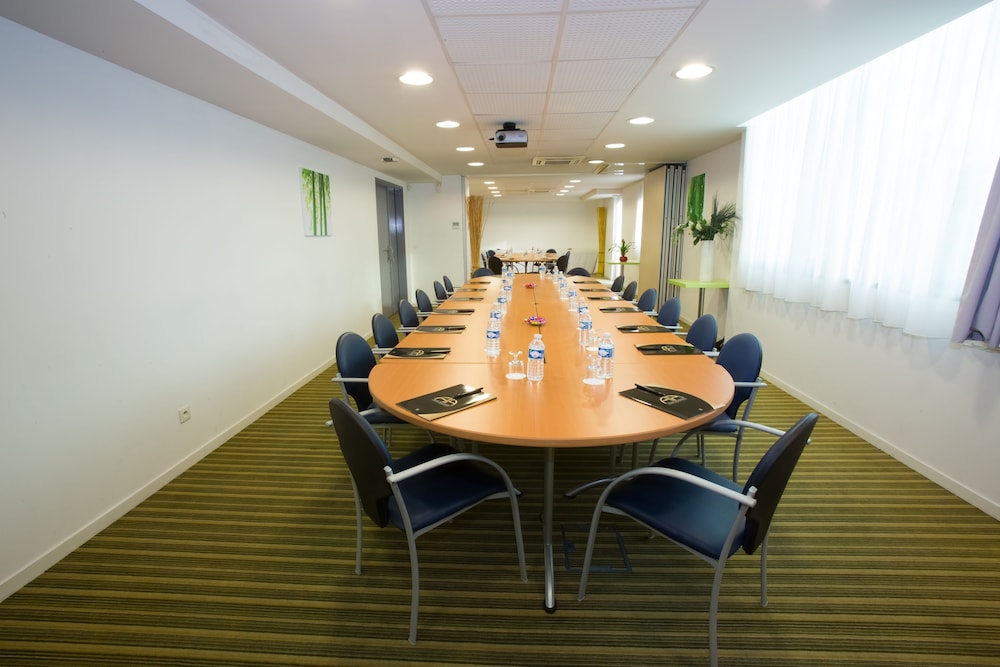 All Suites Appart Bordeaux Lac 51/63
