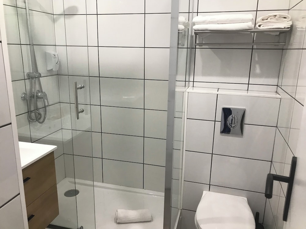 Morand Hotel 50/50