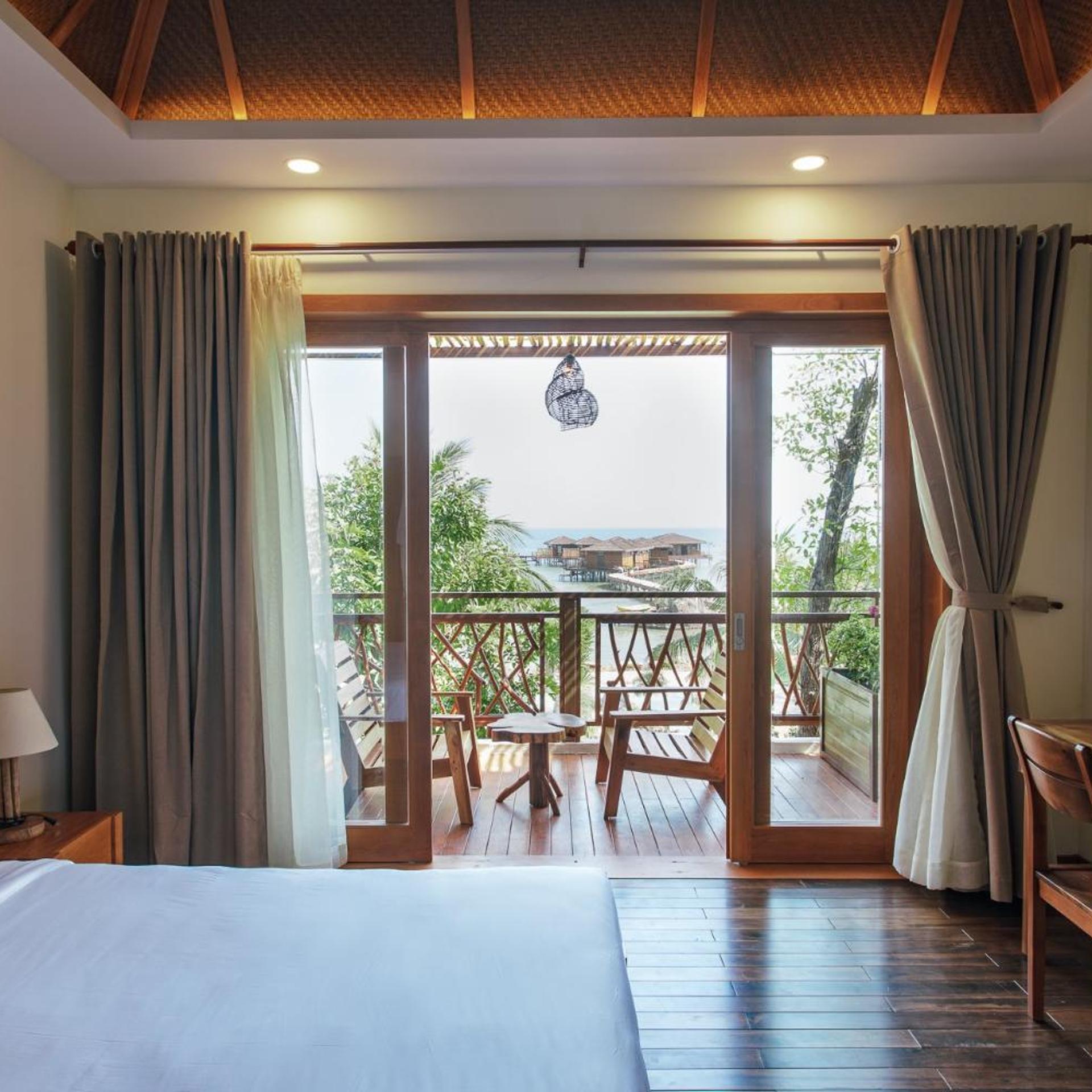 Rocks Beach Boutique Bungalows 14/80