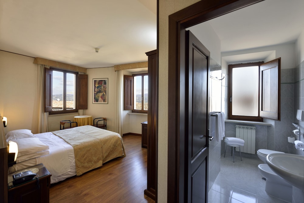 Hotel Fonte Cesia 15/41