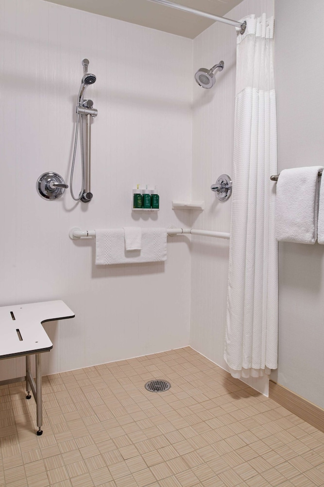 Comfort Inn and Suites Eden Prairie - Minneapolis Southwest 6/47