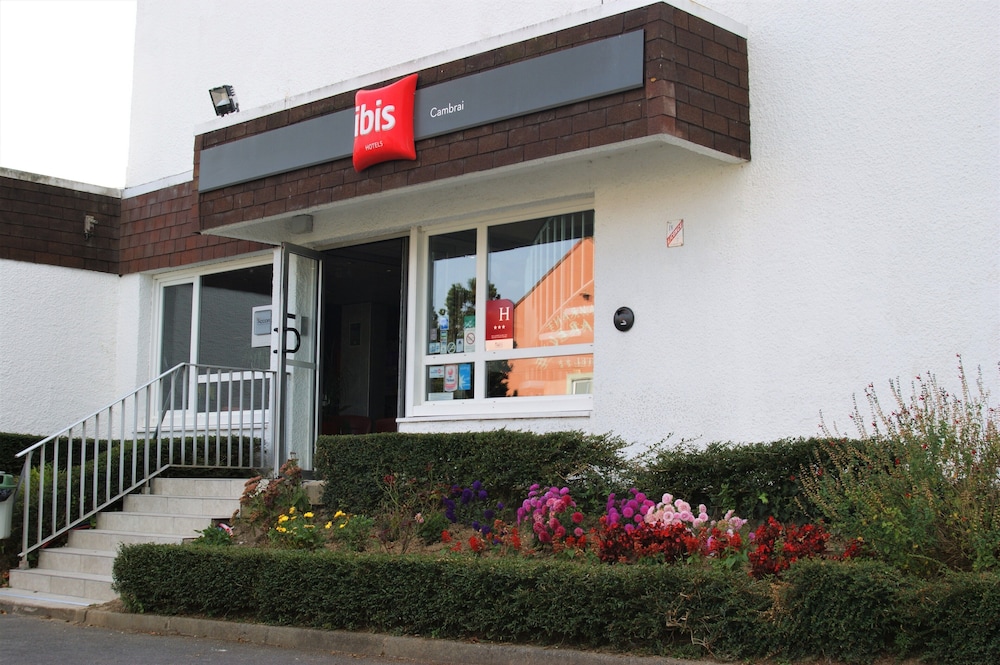 Ibis Cambrai 4/65