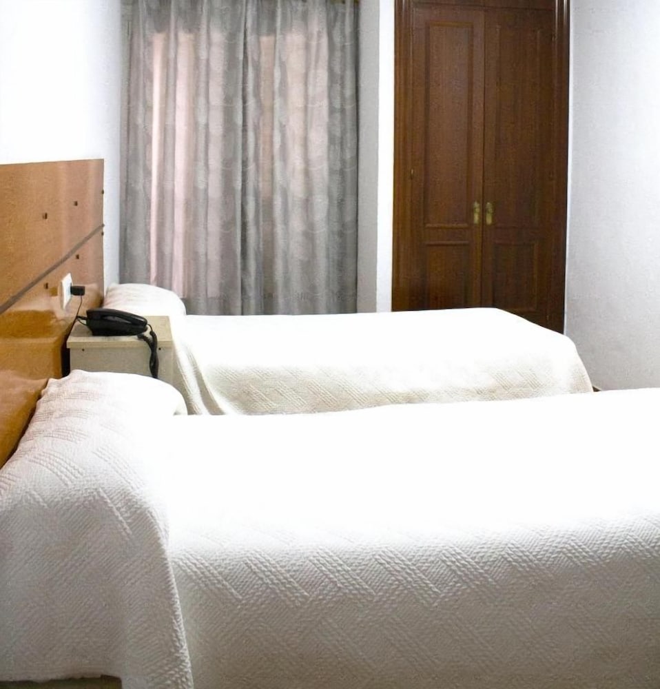 Hostal Villa 24/47