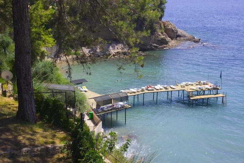 Aska Bayview Resort Hotel 26/32