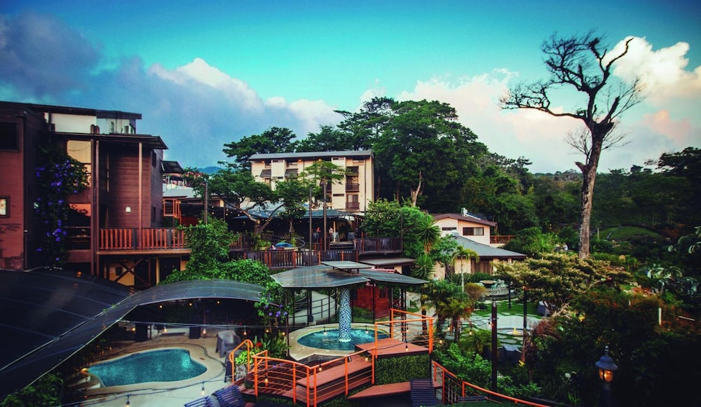 Hotel Poco A Poco 6/81