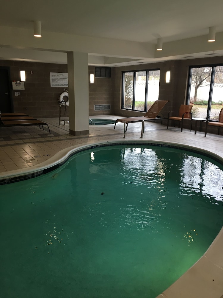 Courtyard By Marriott Newburgh Stewart Airport 3/41