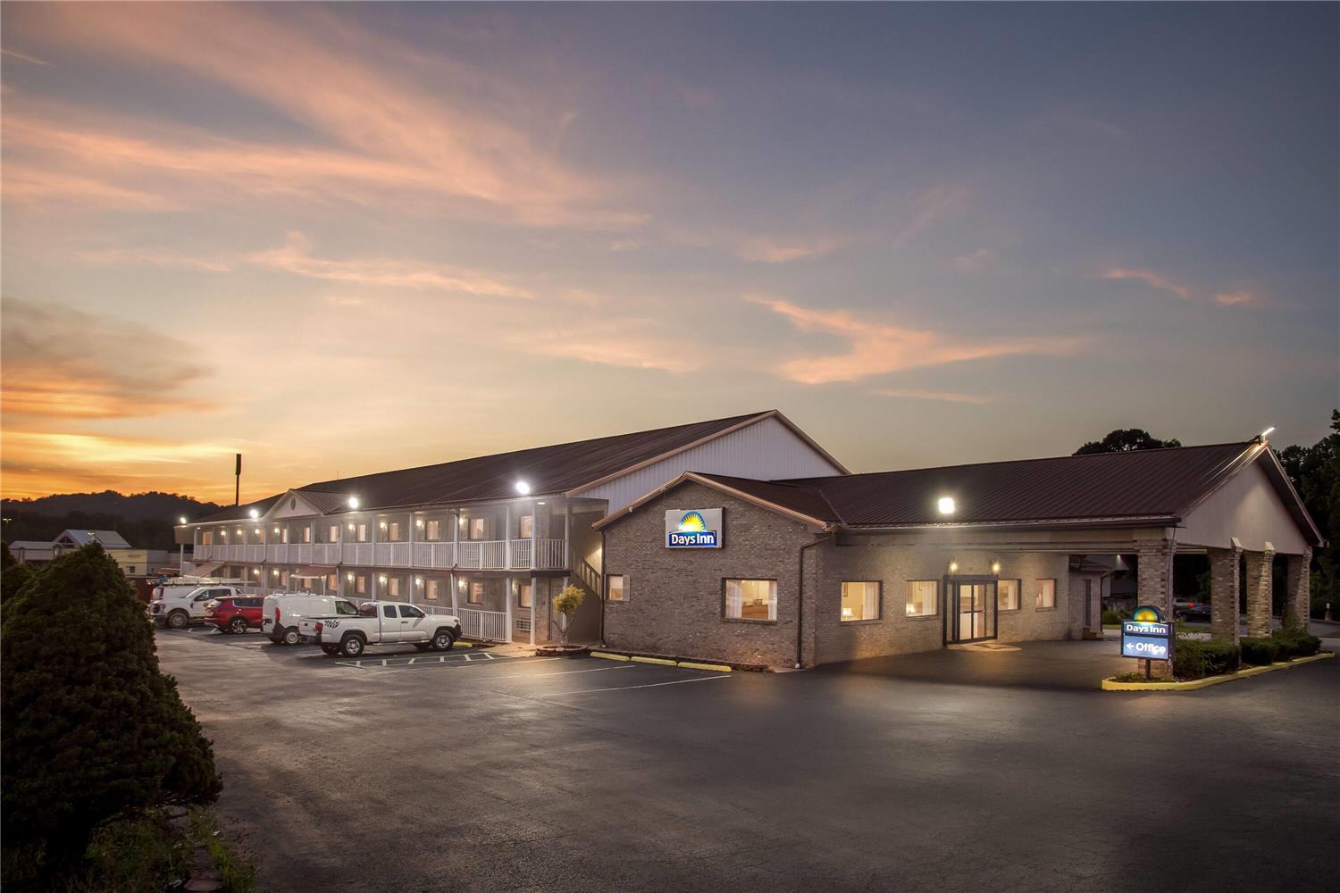Days Inn by Wyndham Huntington 3/30