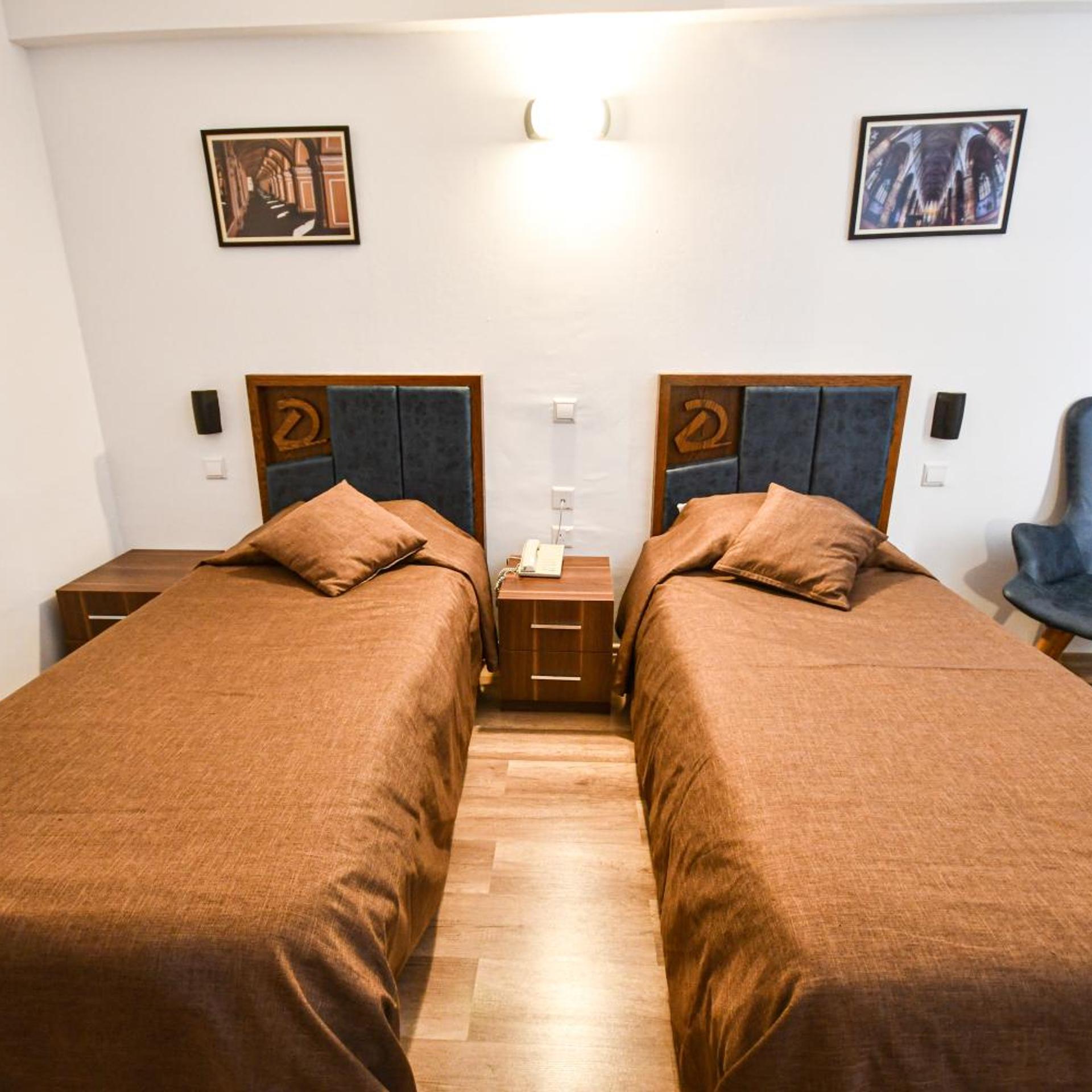 Dorana Hotel 40/55