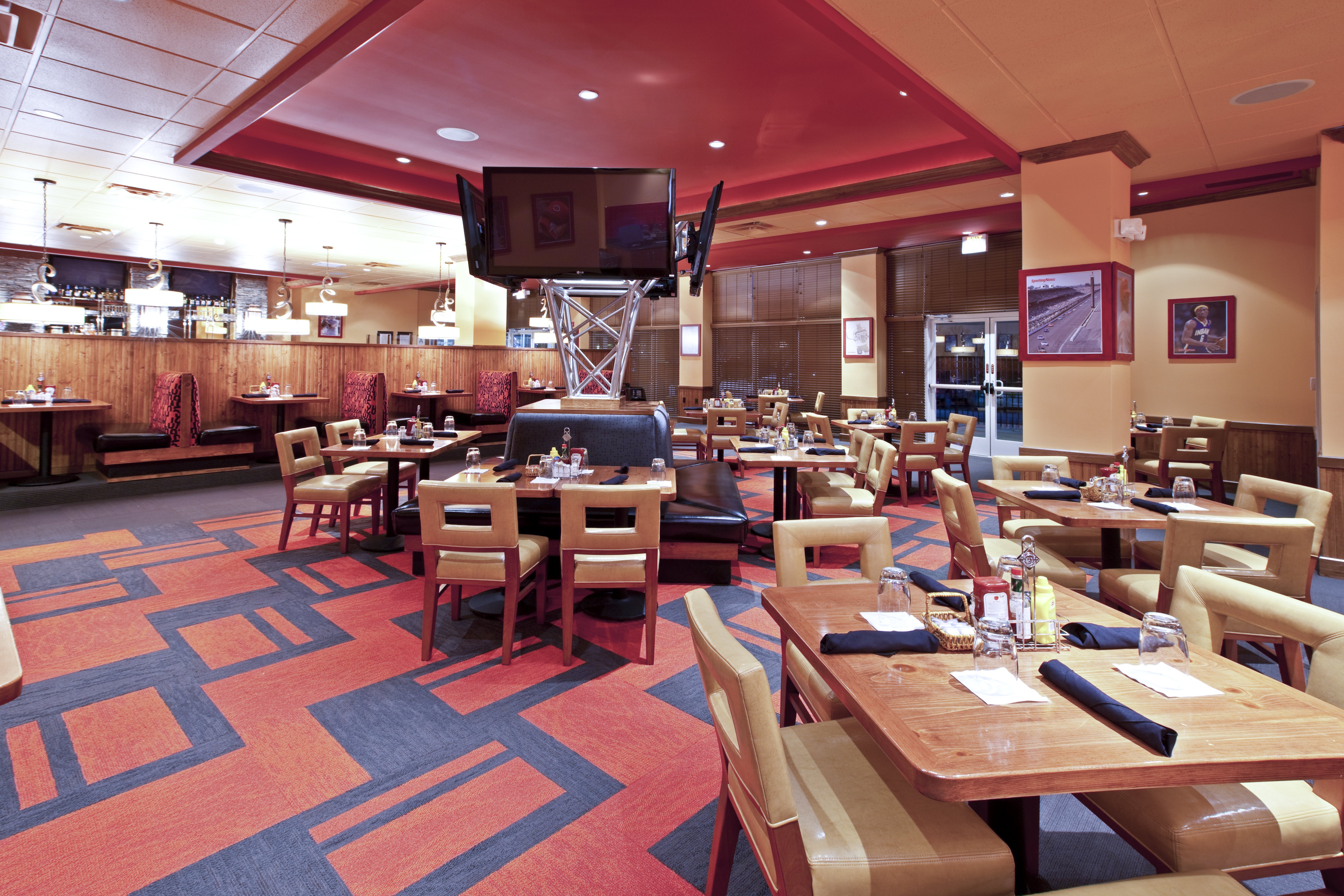 Holiday Inn Louisville Airport South 45/62