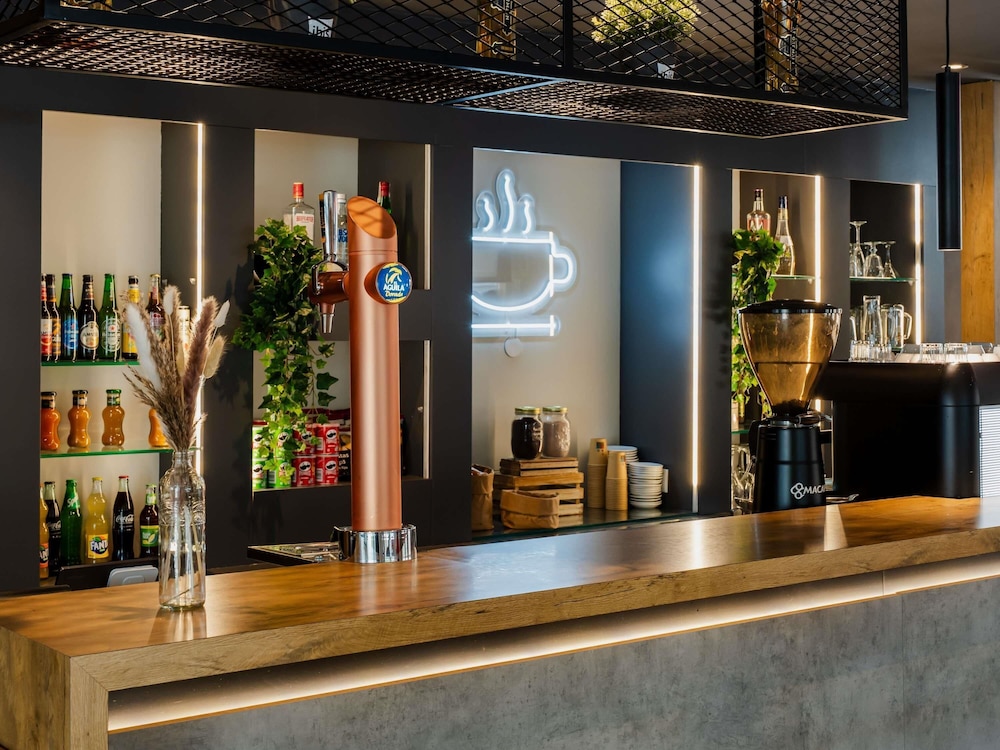 ibis Barcelona Castelldefels 13/79