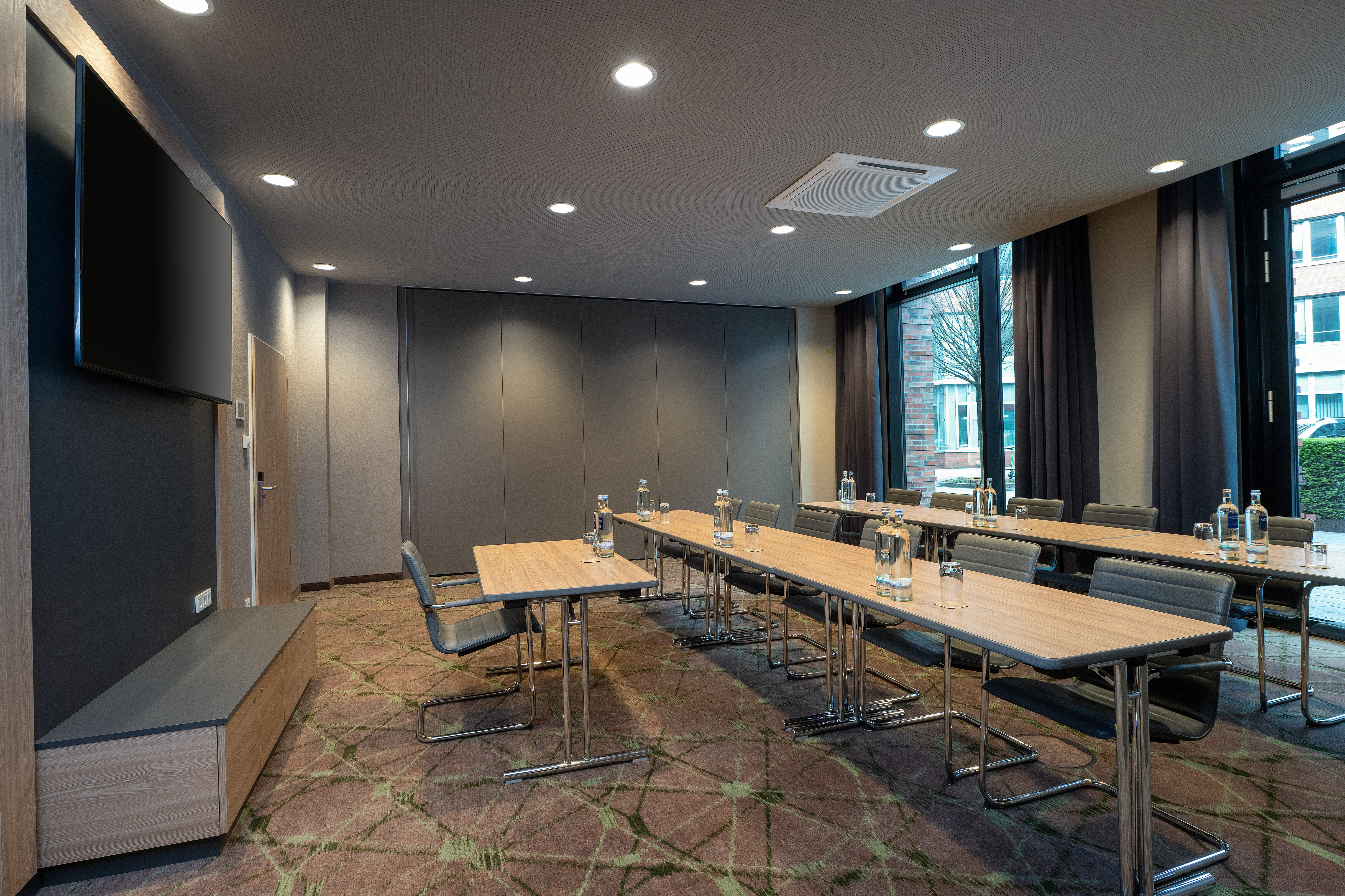 Holiday Inn Hamburg Berliner Tor 34/39