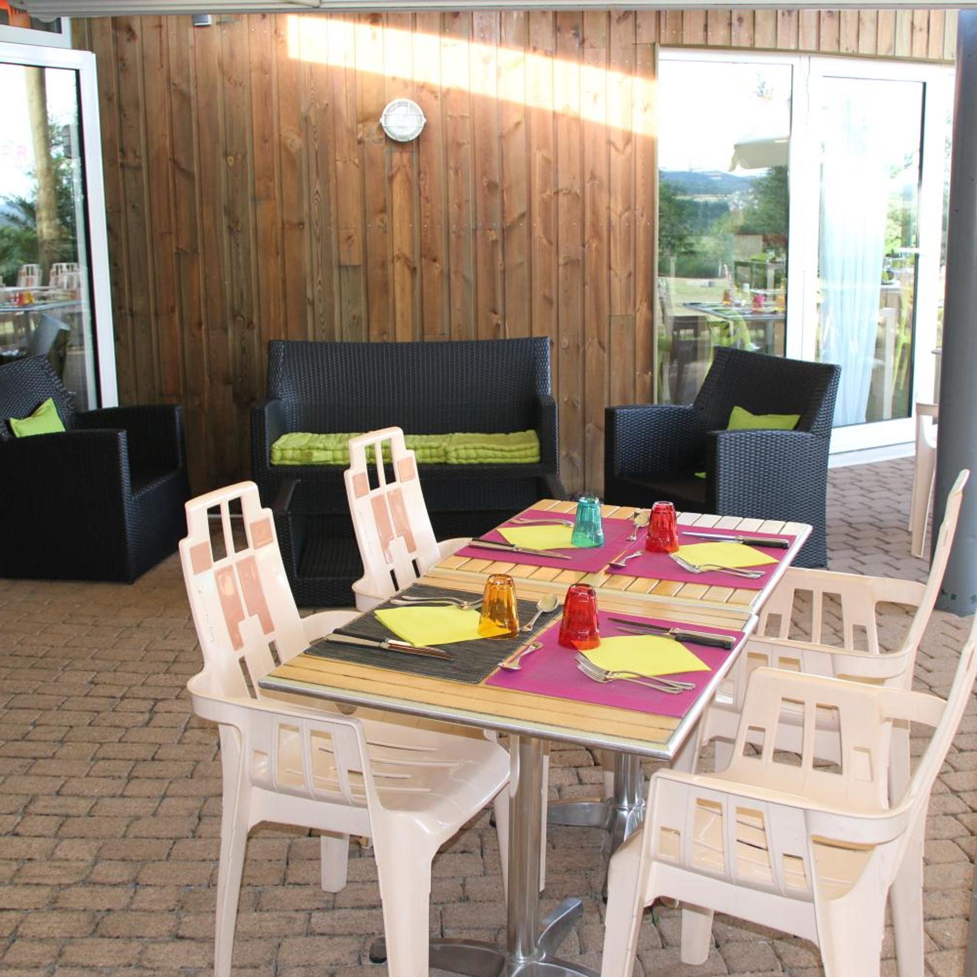 HOTEL LES PORTES D'APCHER 21/37