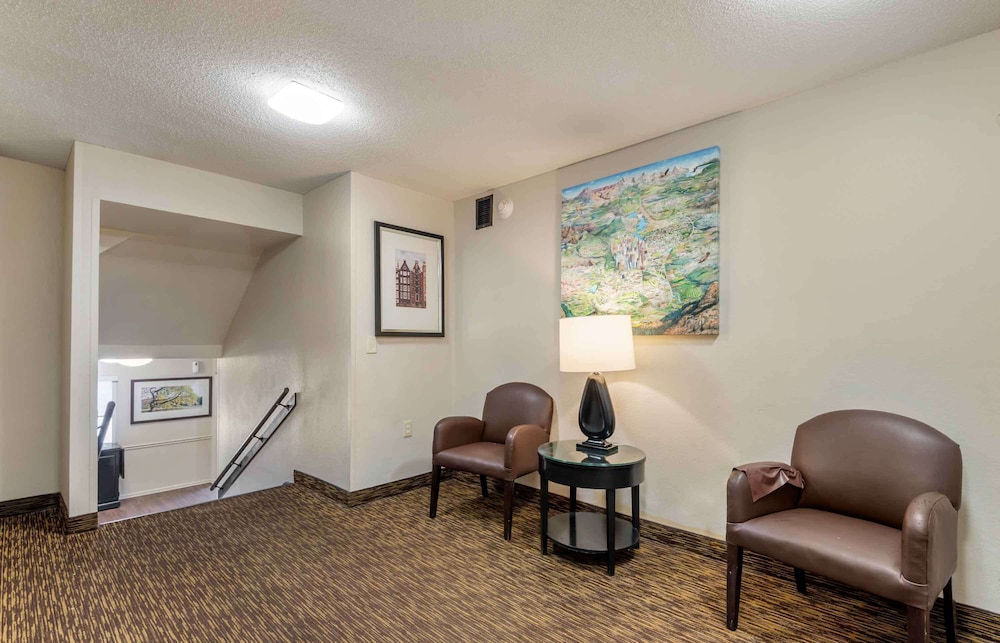 Studio6 Suites Charlotte, NC - Tyvola Rd/Executive Park 30/50