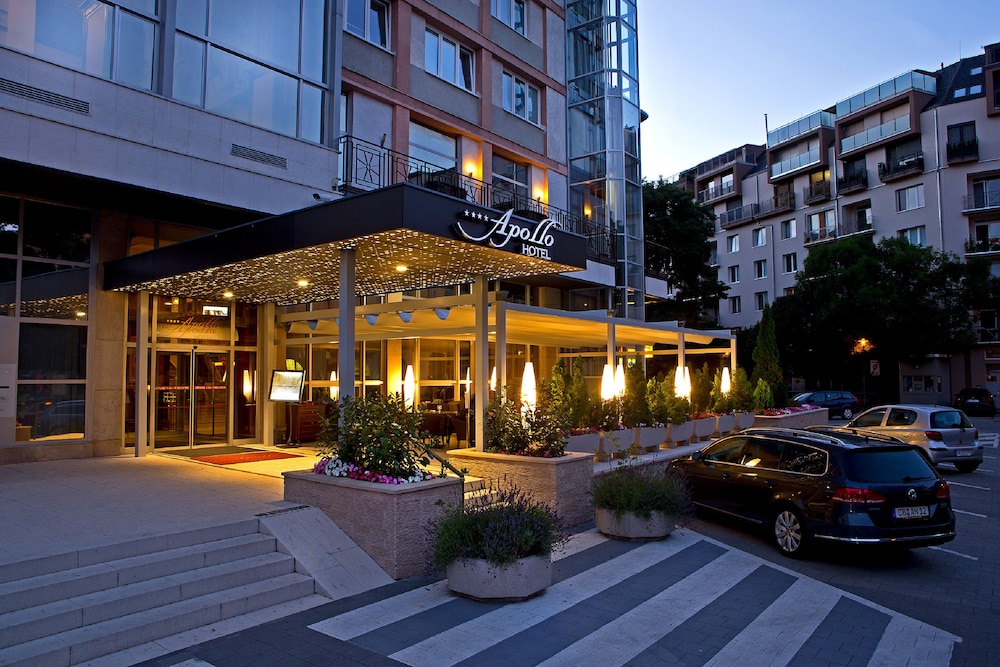Apollo Hotel Bratislava 61/65