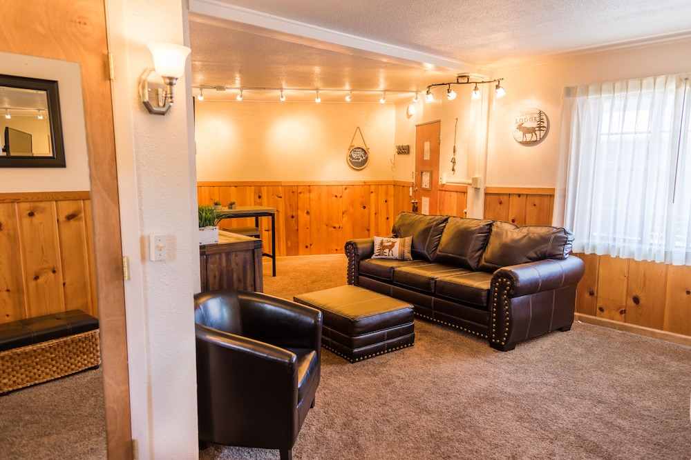 Alpine Trail Ridge Inn 53/74