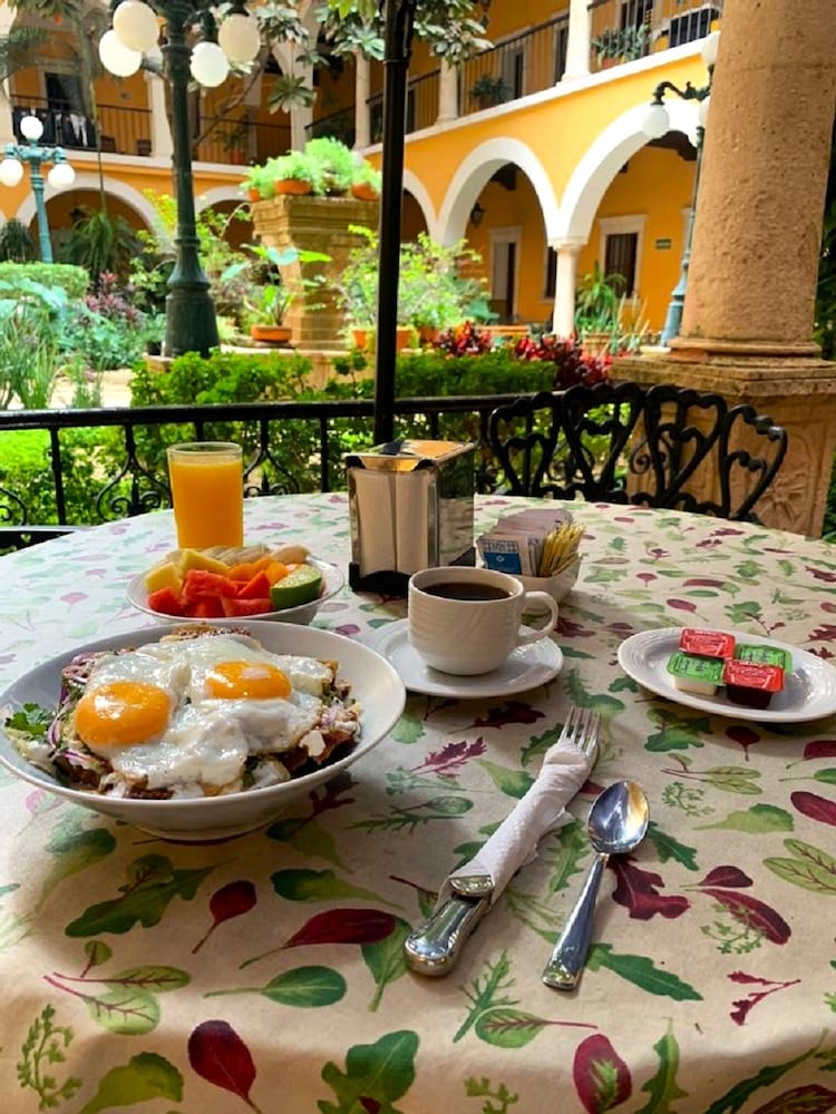 Hotel Caribe Merida Yucatan by Kavia 33/49