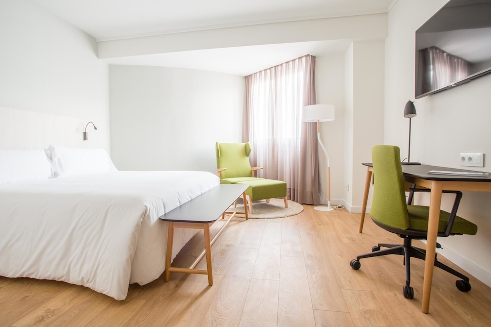 STANDARD, SINGLE, DOUBLE BED