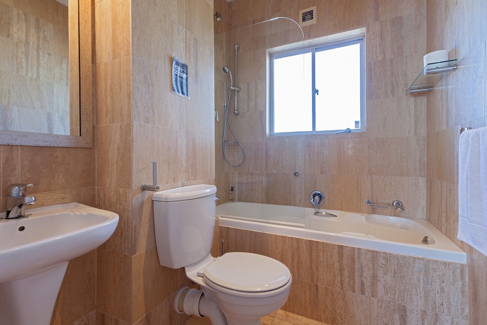 Cape Town Beachfront Apartments At Leisure Bay 49/50