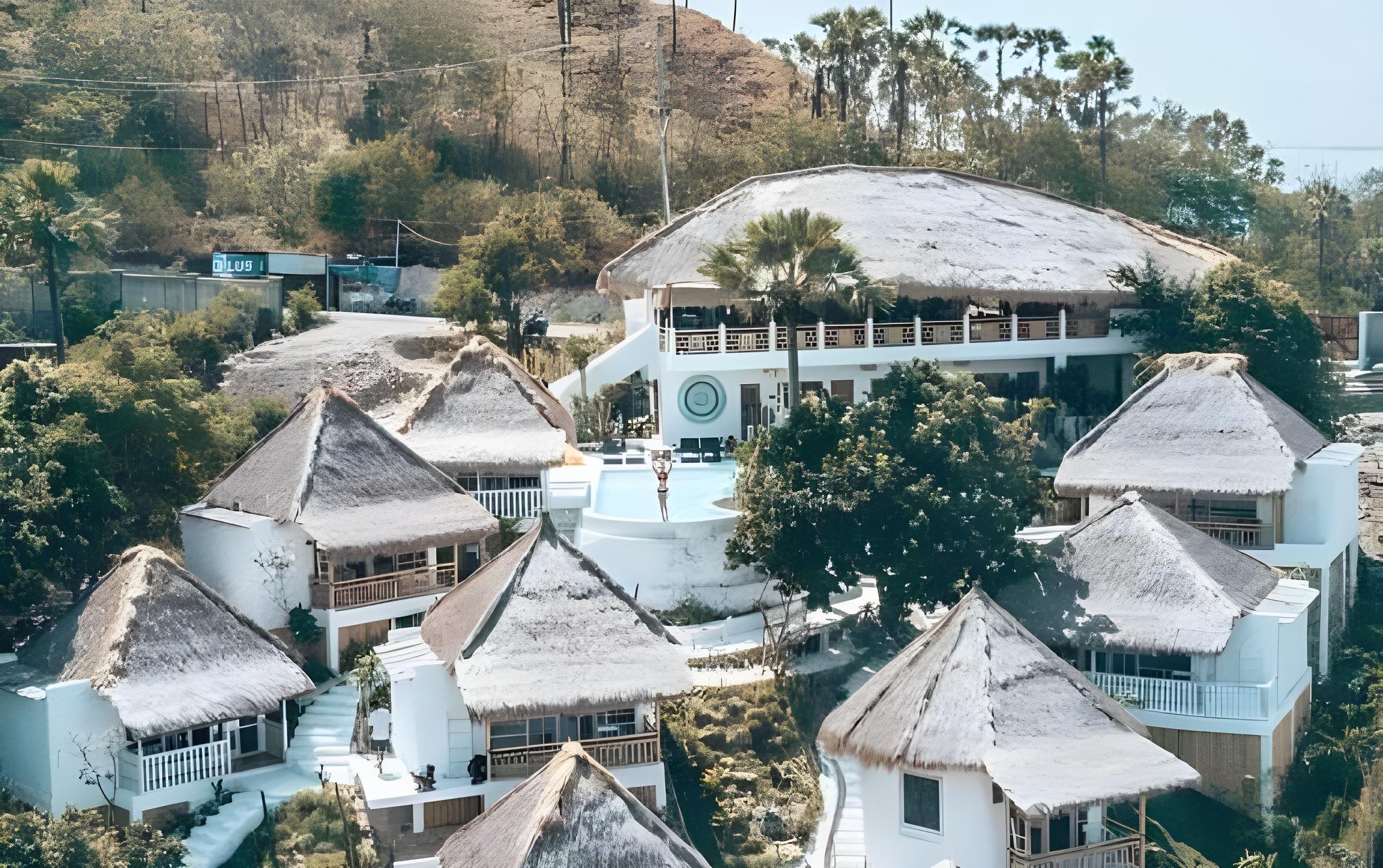 Mohini Komodo Resort 36/40