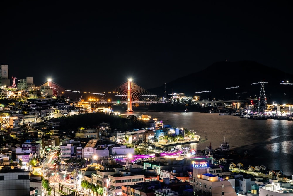 Hotel Kenny Yeosu 40/41