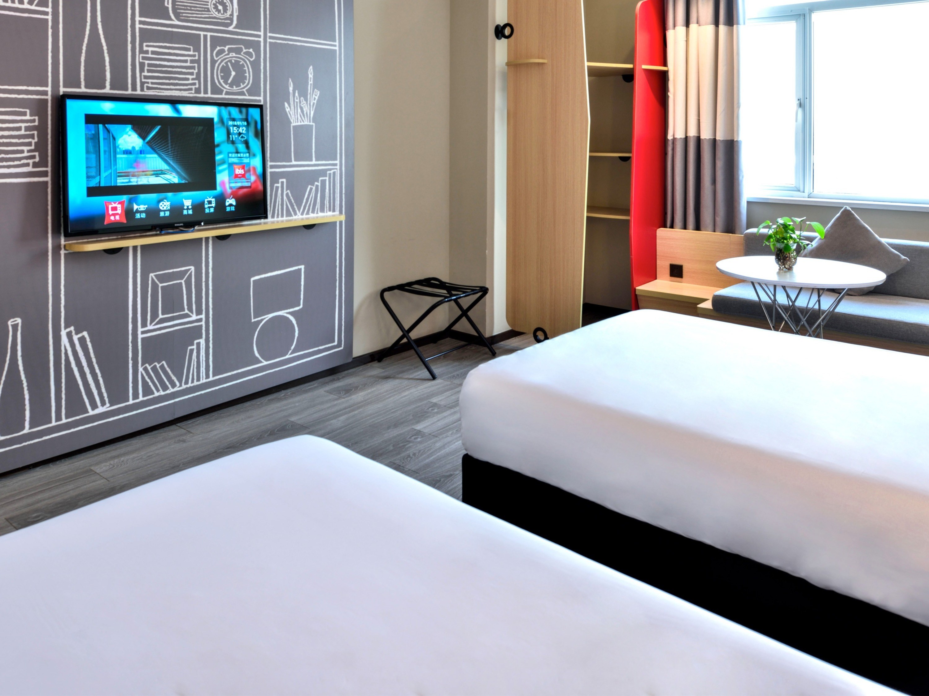 Superior, Twin Beds