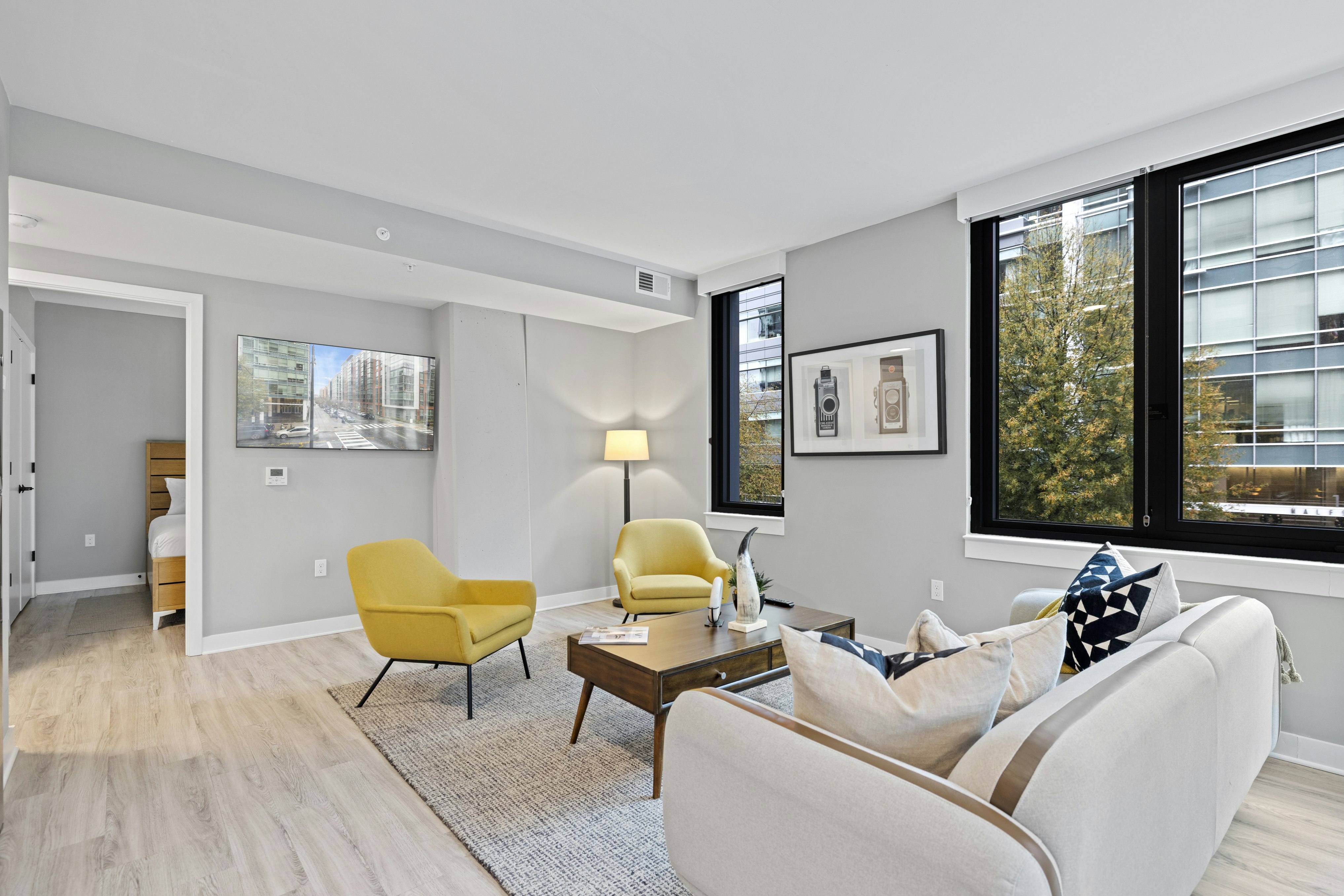 2 BEDROOMS, APARTMENT