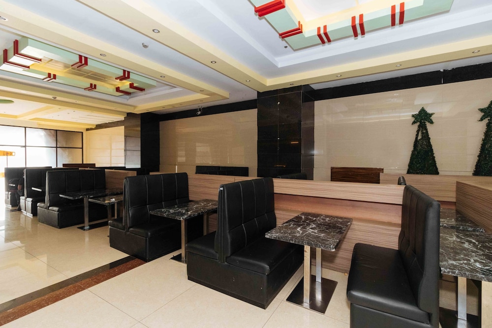 RedDoorz at Winter Hotel Araneta 49/61