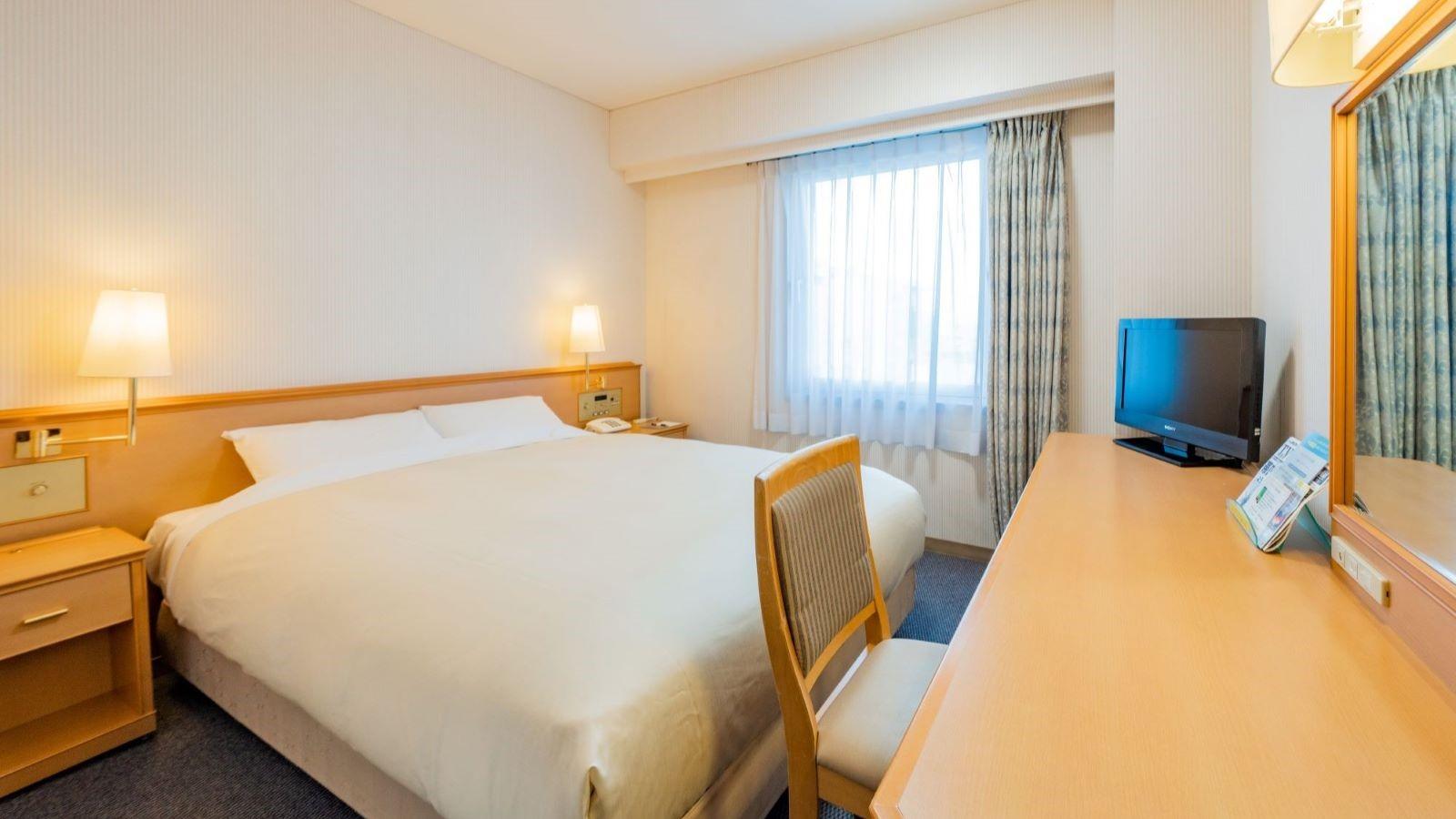 Select, Comfortable, with View