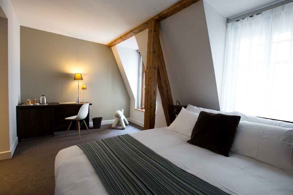 Hotel des Voyageurs 18/47