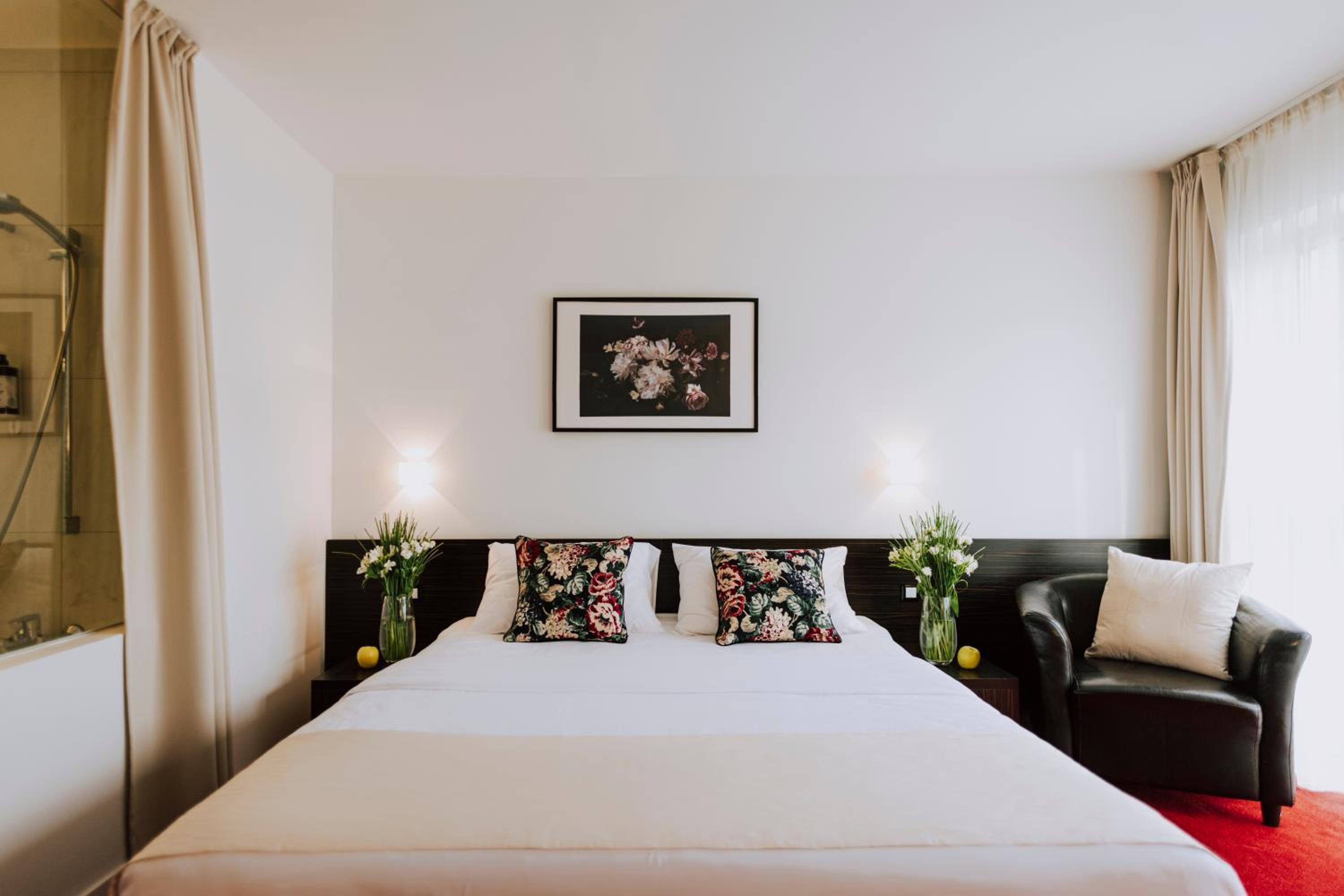 Standard, Double Bed
