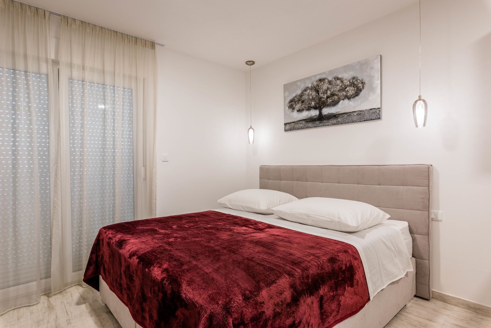 Villa Lavanda 12/50