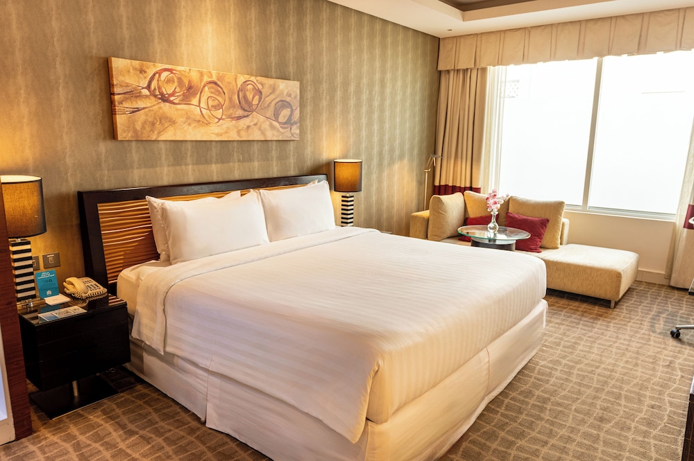 Majestic Premier Hotel Bur Dubai 19/50
