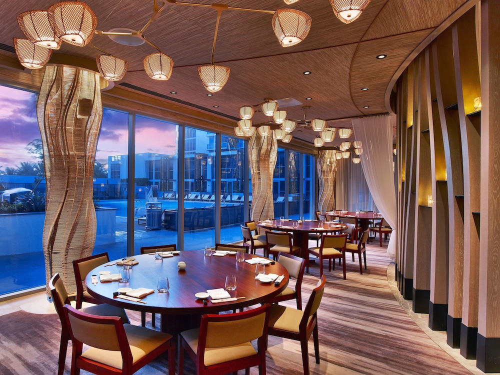 Nobu Hotel Miami Beach 54/67